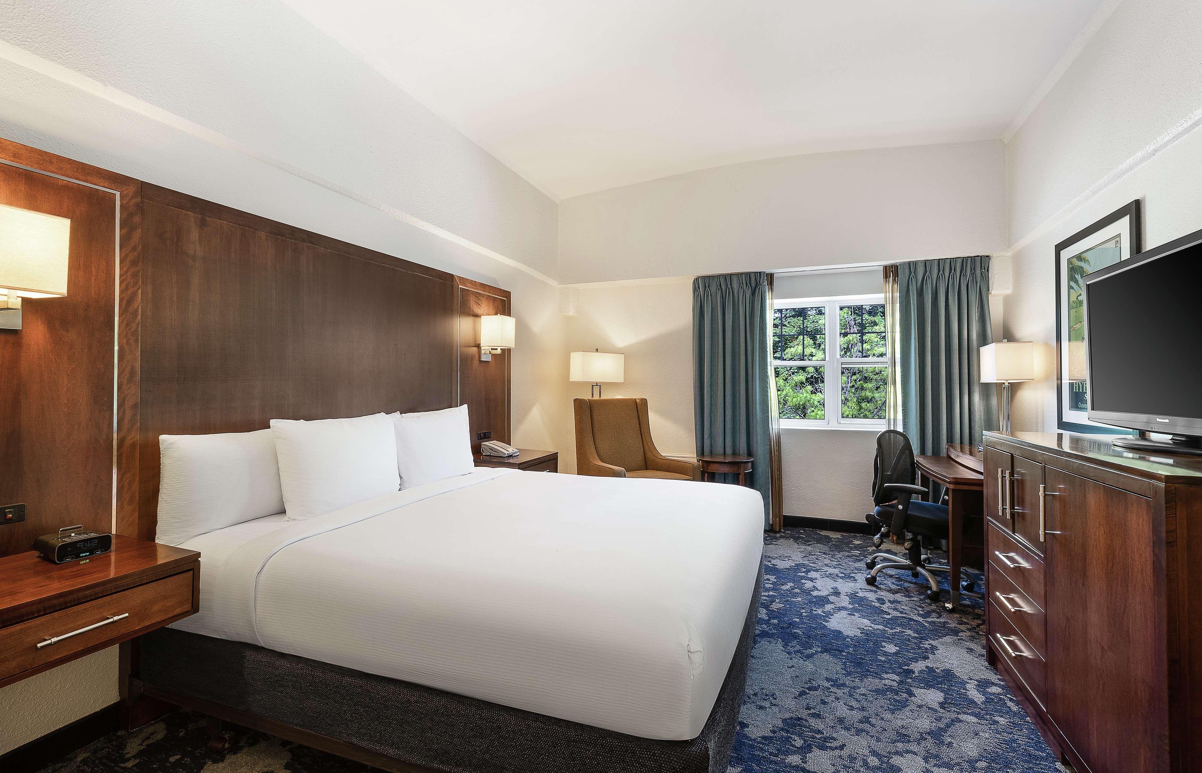 מלון Doubletree By Hilton Cape Cod - הייאניס מראה חיצוני תמונה