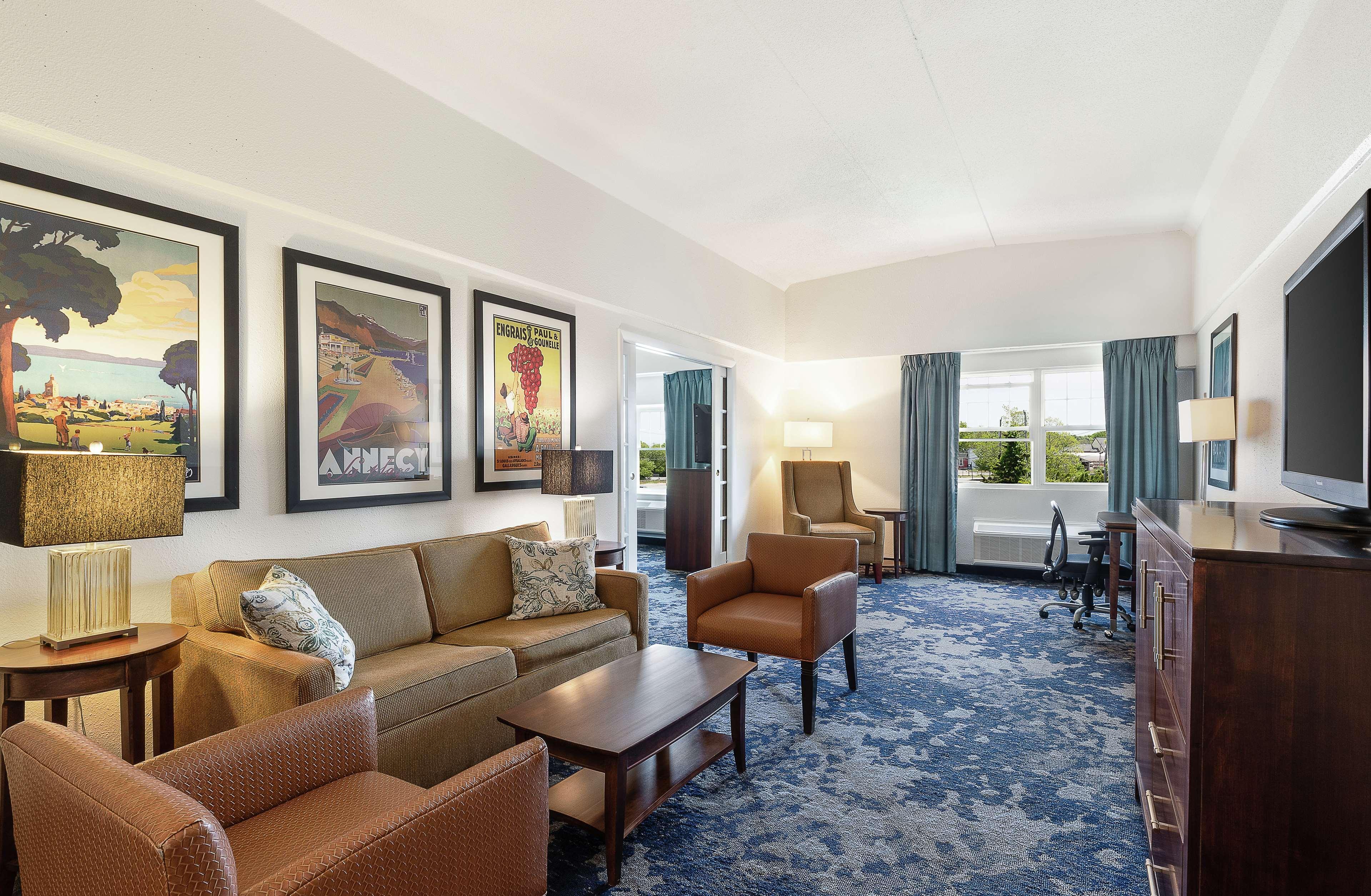 מלון Doubletree By Hilton Cape Cod - הייאניס מראה חיצוני תמונה