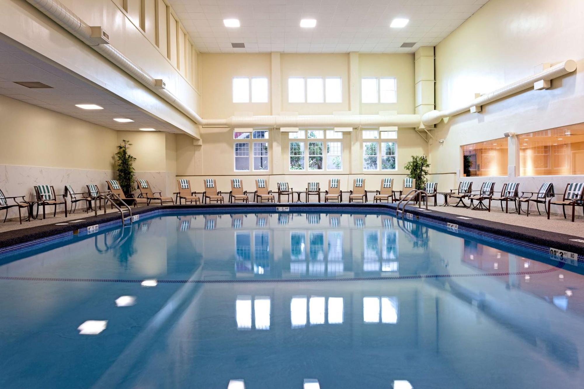 מלון Doubletree By Hilton Cape Cod - הייאניס מראה חיצוני תמונה