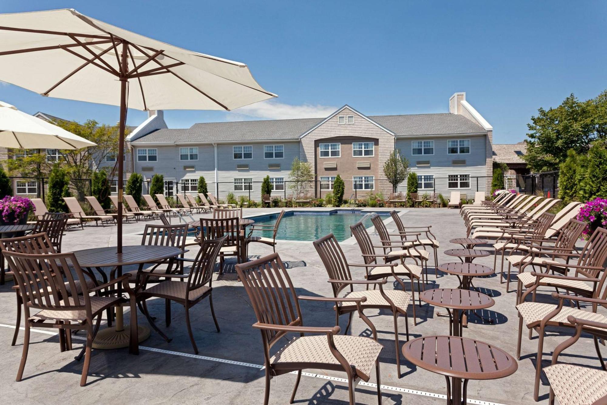 מלון Doubletree By Hilton Cape Cod - הייאניס מראה חיצוני תמונה